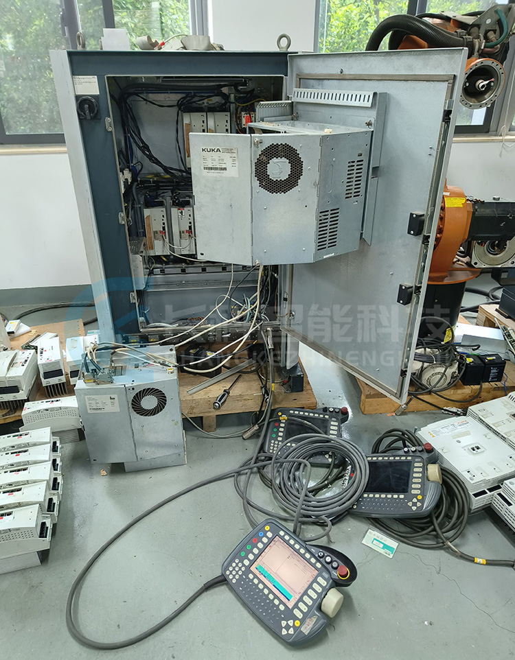 庫(kù)卡KRC2 KPC ed05主機(jī)00-199-777