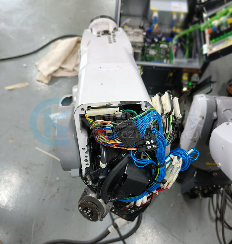 維修那智機(jī)器人MZ04、MZ07